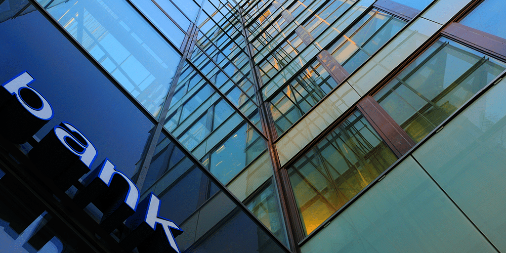 Have EAFE Banks Become the New “Favorite” for Growth Managers?